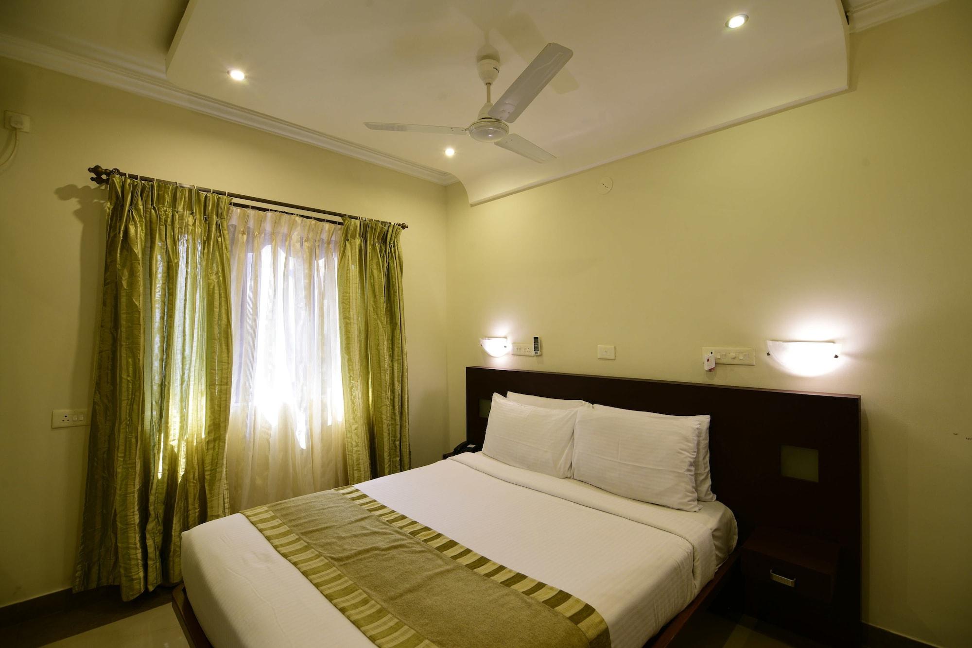 Crystal By Morpho, Goa Villagio Resort Betalbatim Buitenkant foto