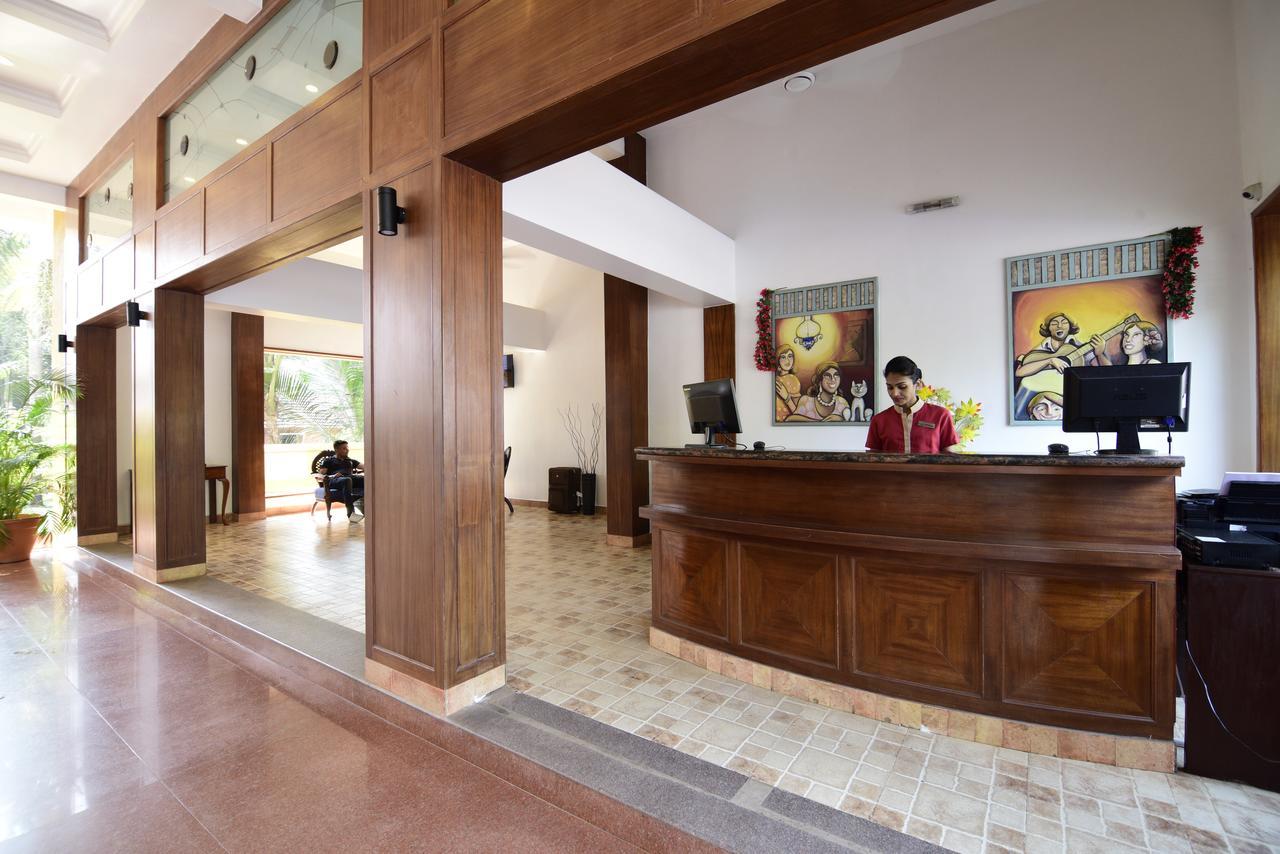 Crystal By Morpho, Goa Villagio Resort Betalbatim Buitenkant foto