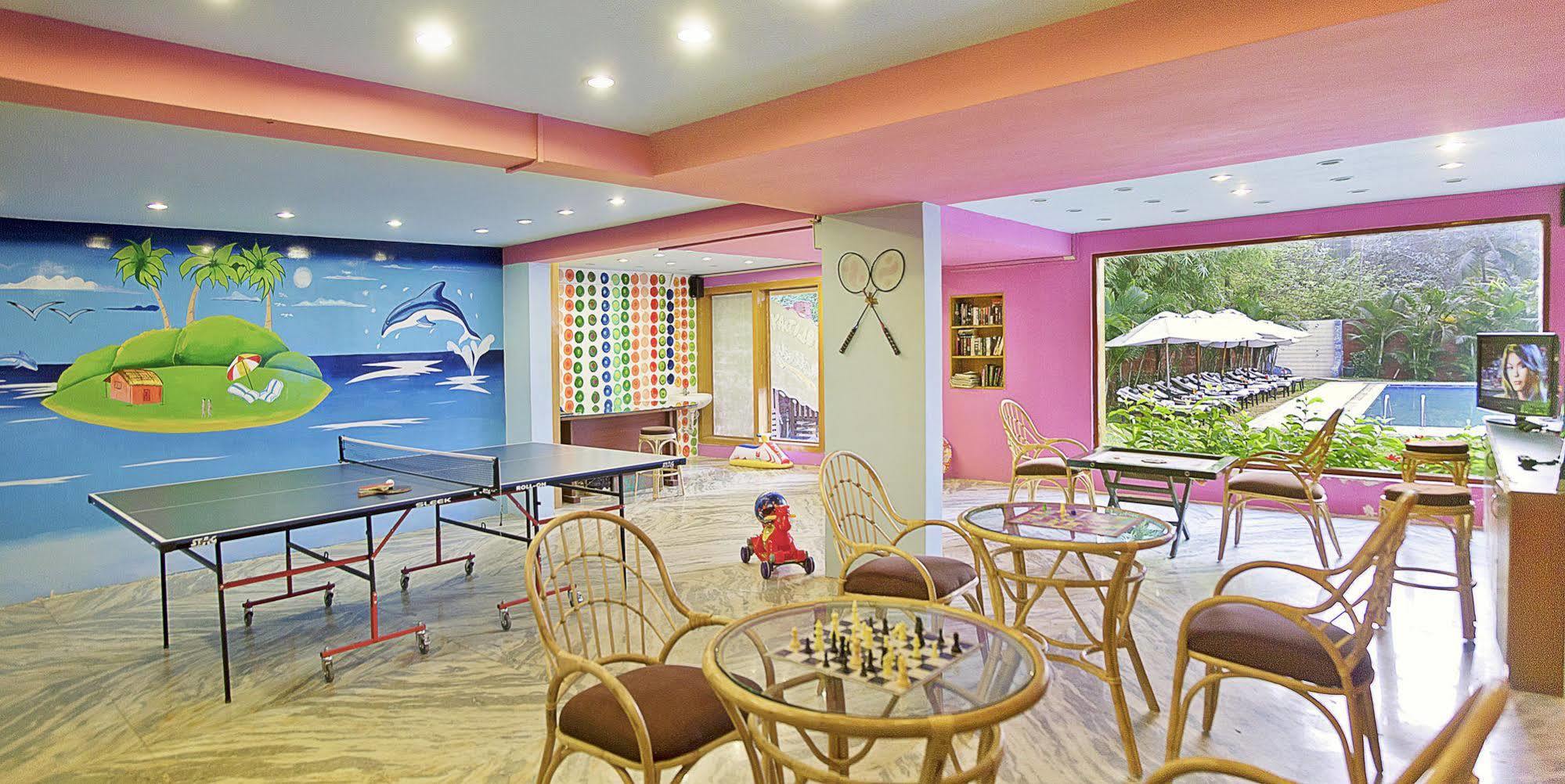 Crystal By Morpho, Goa Villagio Resort Betalbatim Buitenkant foto