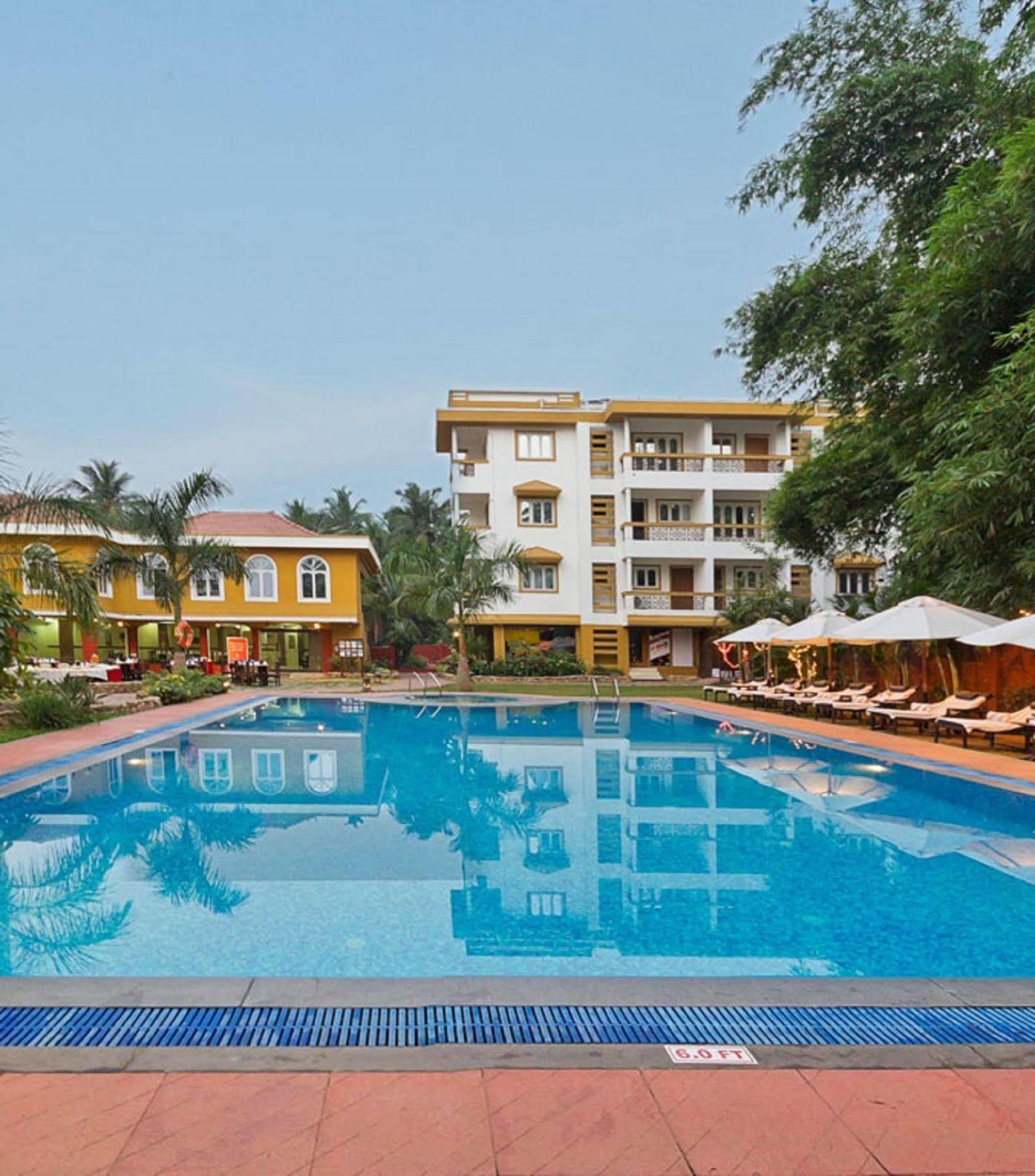 Crystal By Morpho, Goa Villagio Resort Betalbatim Buitenkant foto